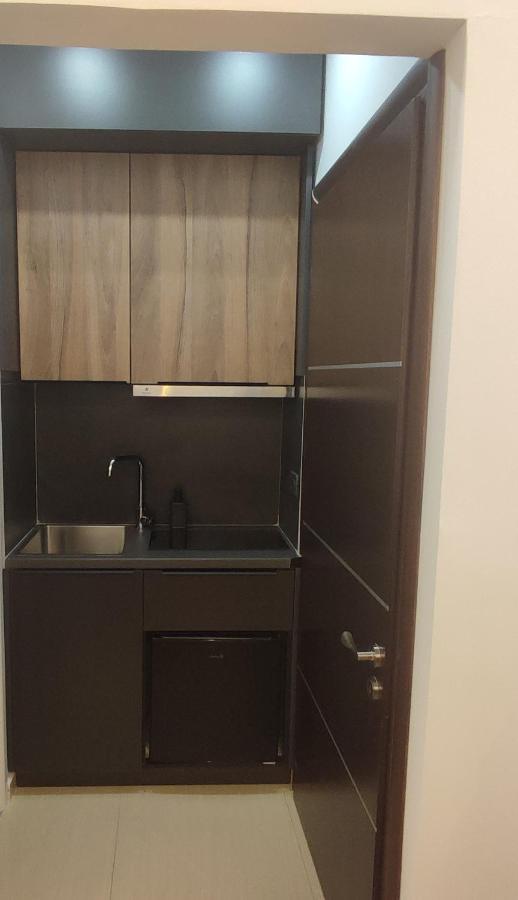 Apartments Sadiku With Sea View Sarandë Esterno foto