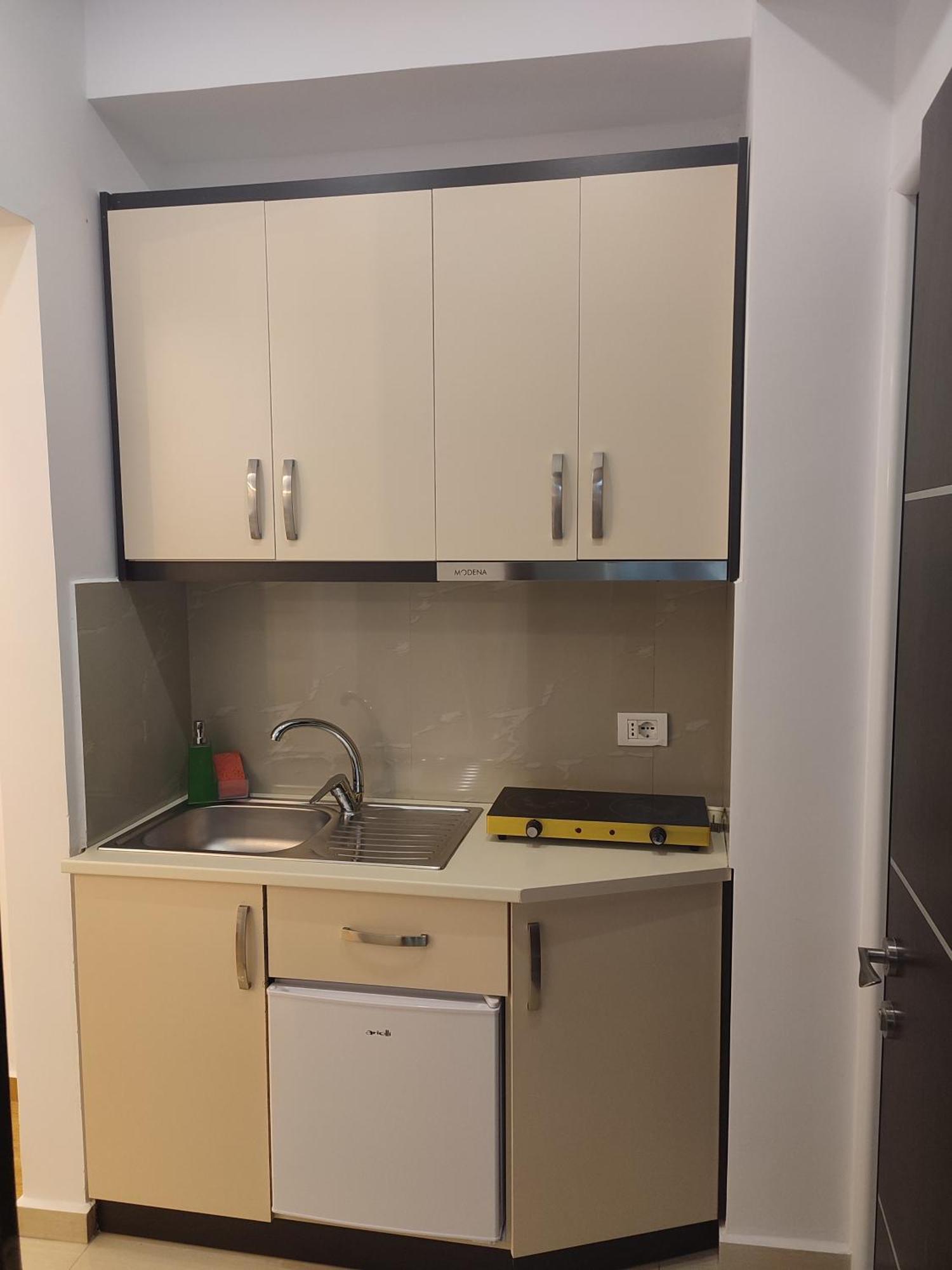 Apartments Sadiku With Sea View Sarandë Esterno foto