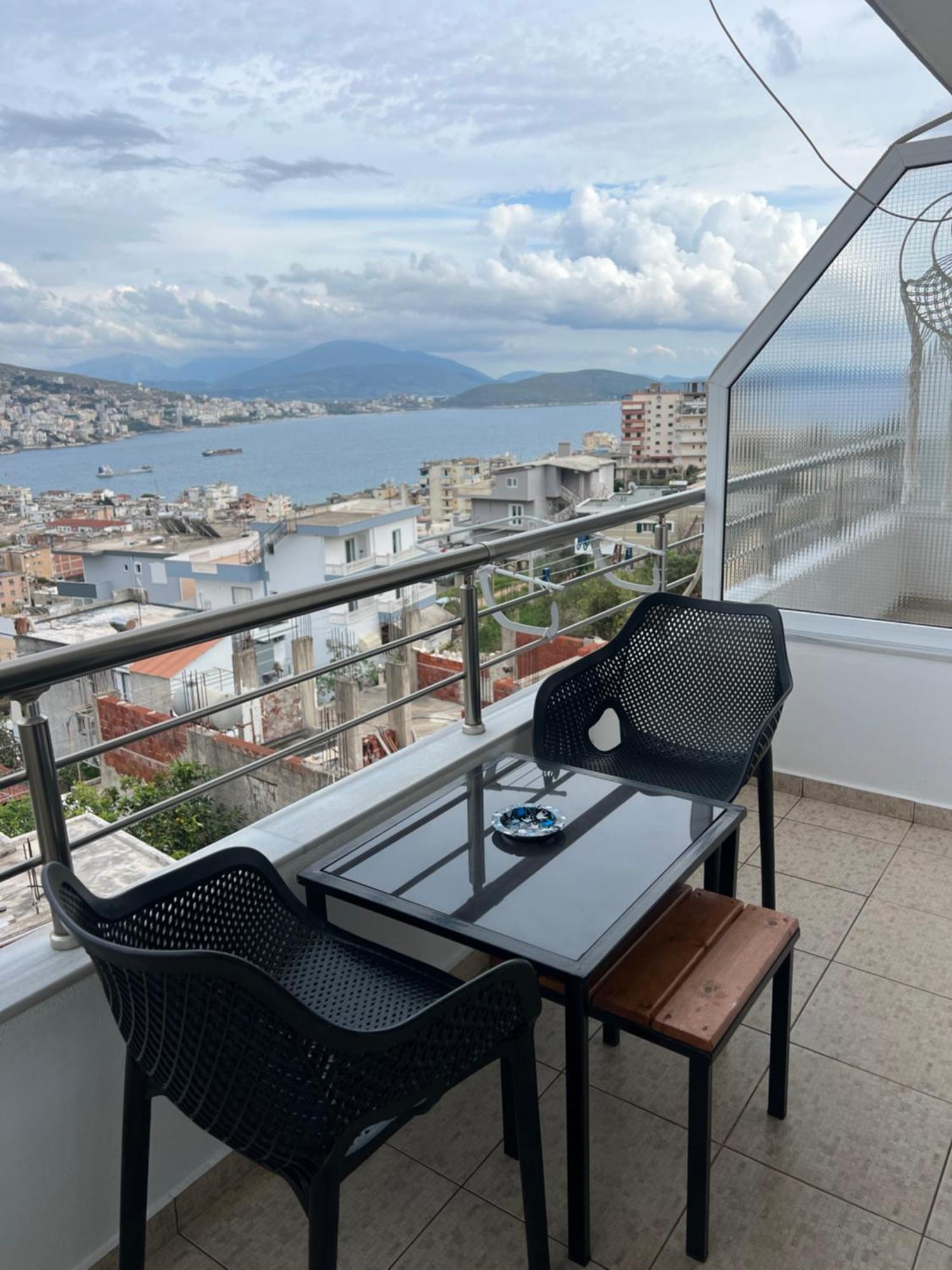 Apartments Sadiku With Sea View Sarandë Esterno foto